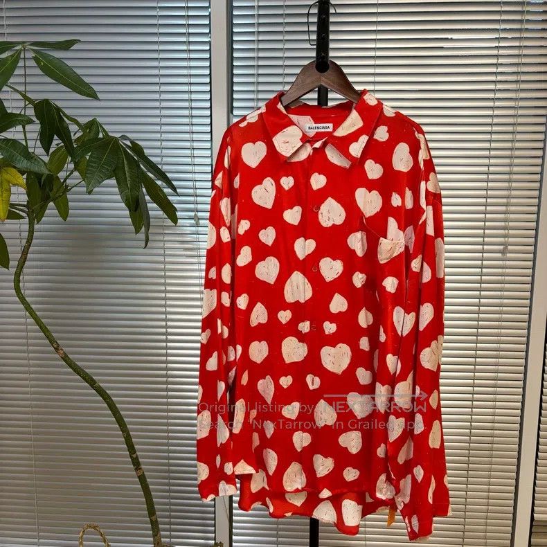 Balenciaga Balenciaga Heart Red Shirt, Size 34 Size XXS / US 00 / IT 34 - 1 Thumbnail