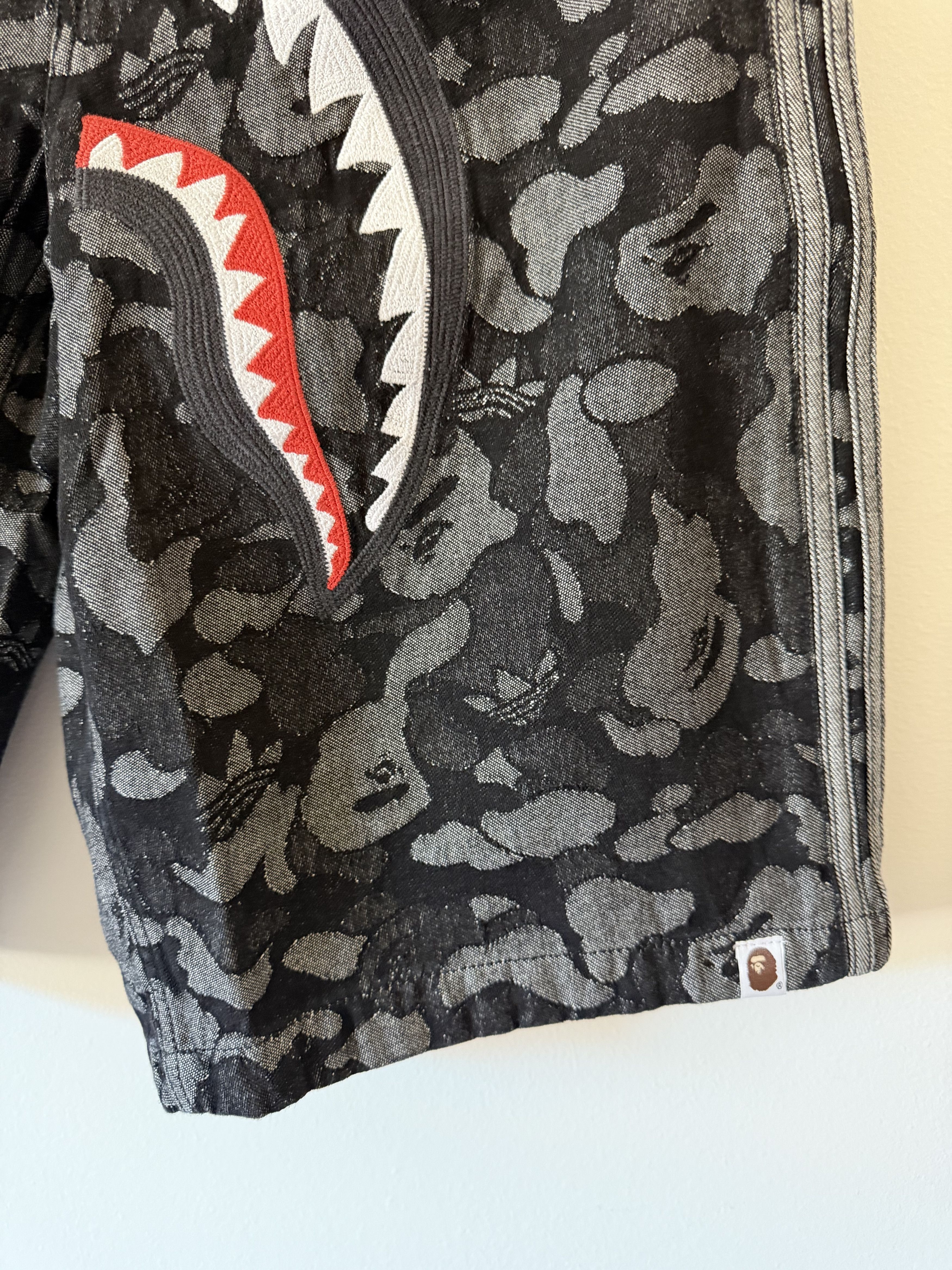 Adidas × Bape Bape Adidas Shark Denim Shorts in Black Camo Size US 32 / EU 48 - 3 Thumbnail