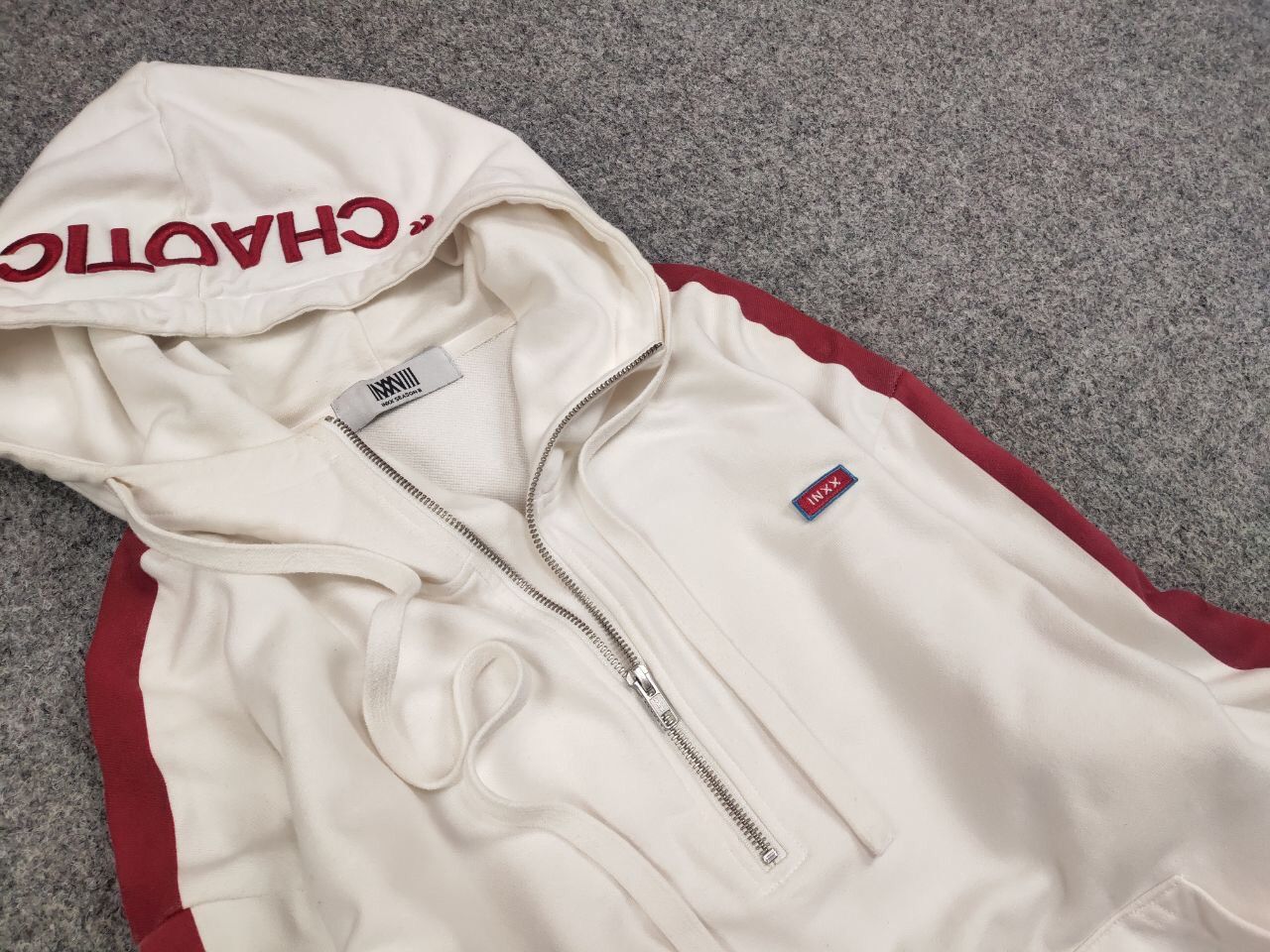Japanese Brand INXX Season 8 Japanese Brand Design White Zip Hoodie Size US S / EU 44-46 / 1 - 11 Thumbnail