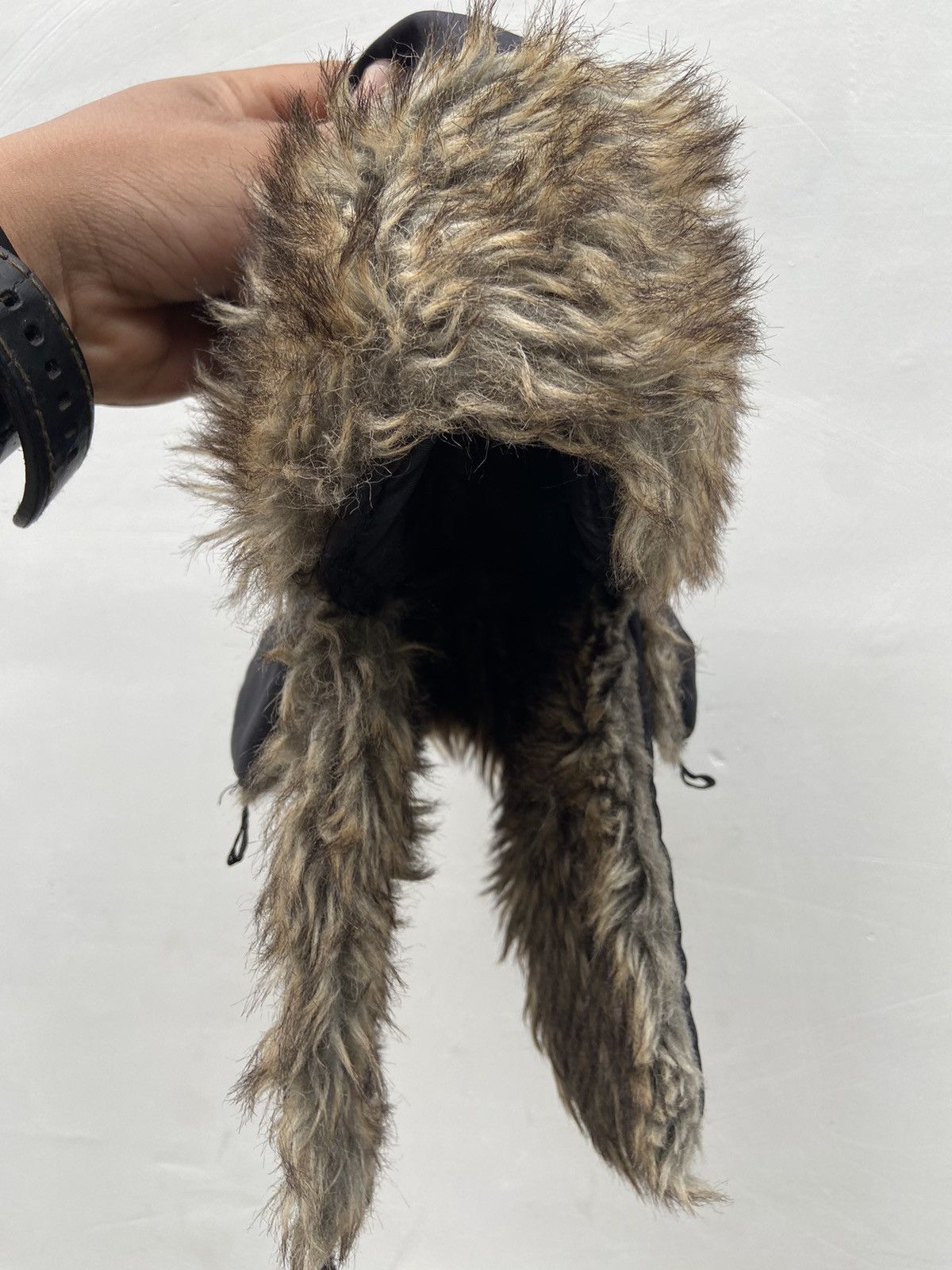 Japanese Brand Vintage y2k japan nostalgia faux fur fuzzy ushanka hats Size ONE SIZE - 6 Thumbnail