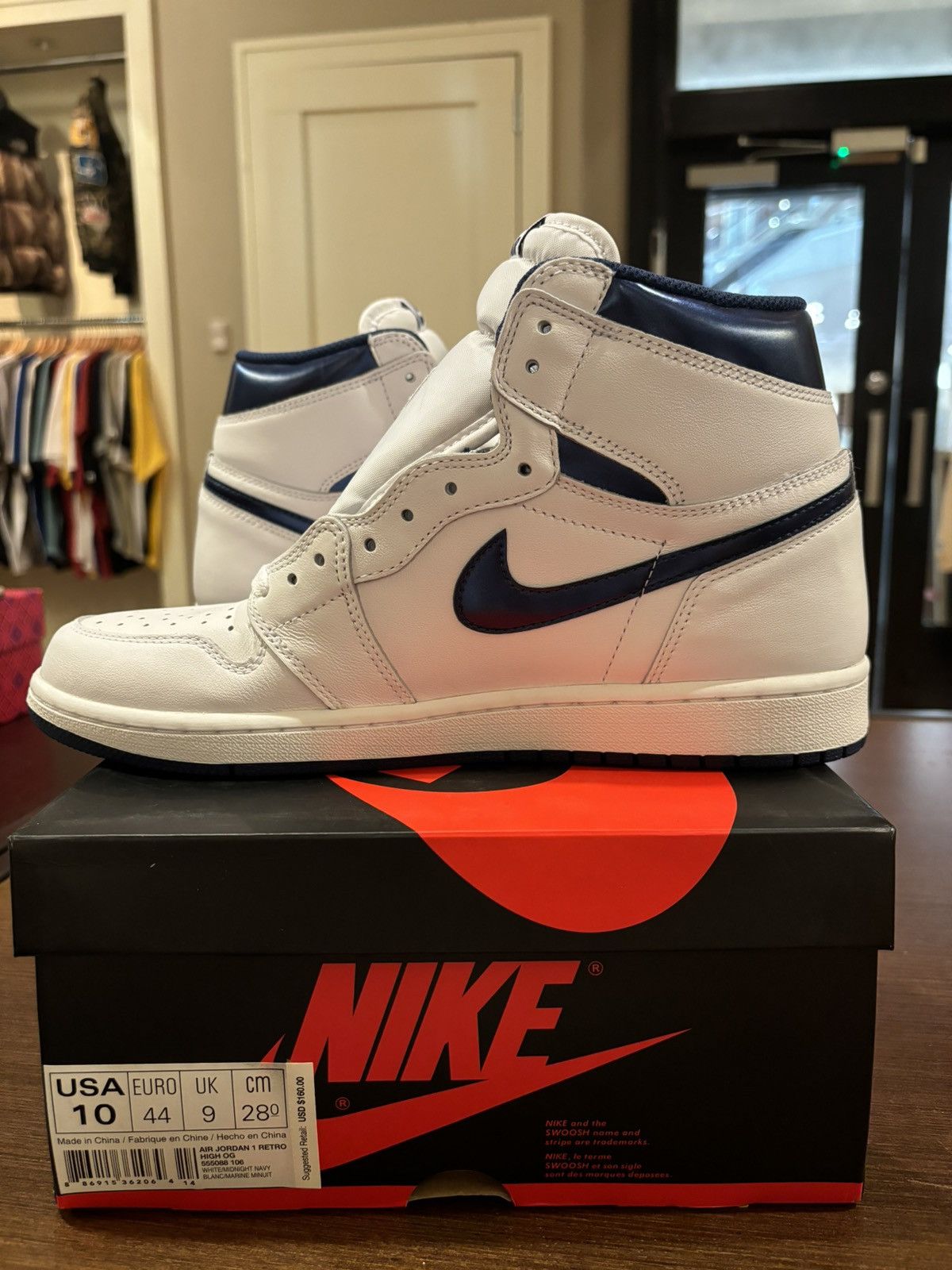 Jordan Brand Jordan 1 retro high OG metallic navy Size US 10 / EU 43 - 5 Thumbnail