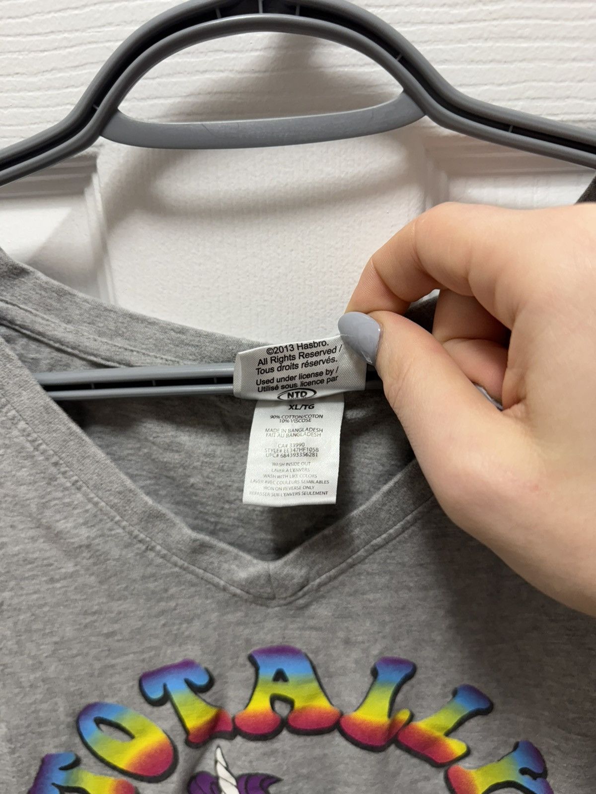 Vintage Hasbro 2013 Vintage My Little Pony Totally 80s V Neck Grey Size US L / EU 52-54 / 3 - 4 Thumbnail