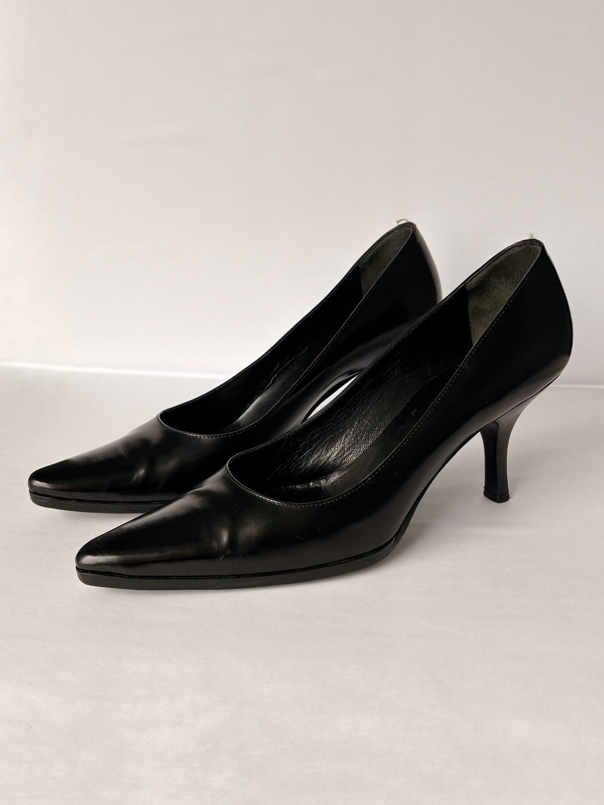 Prada Prada black leather high heels pointed toe pumps 39 US 9 Size US 9 / IT 39 - 10 Thumbnail