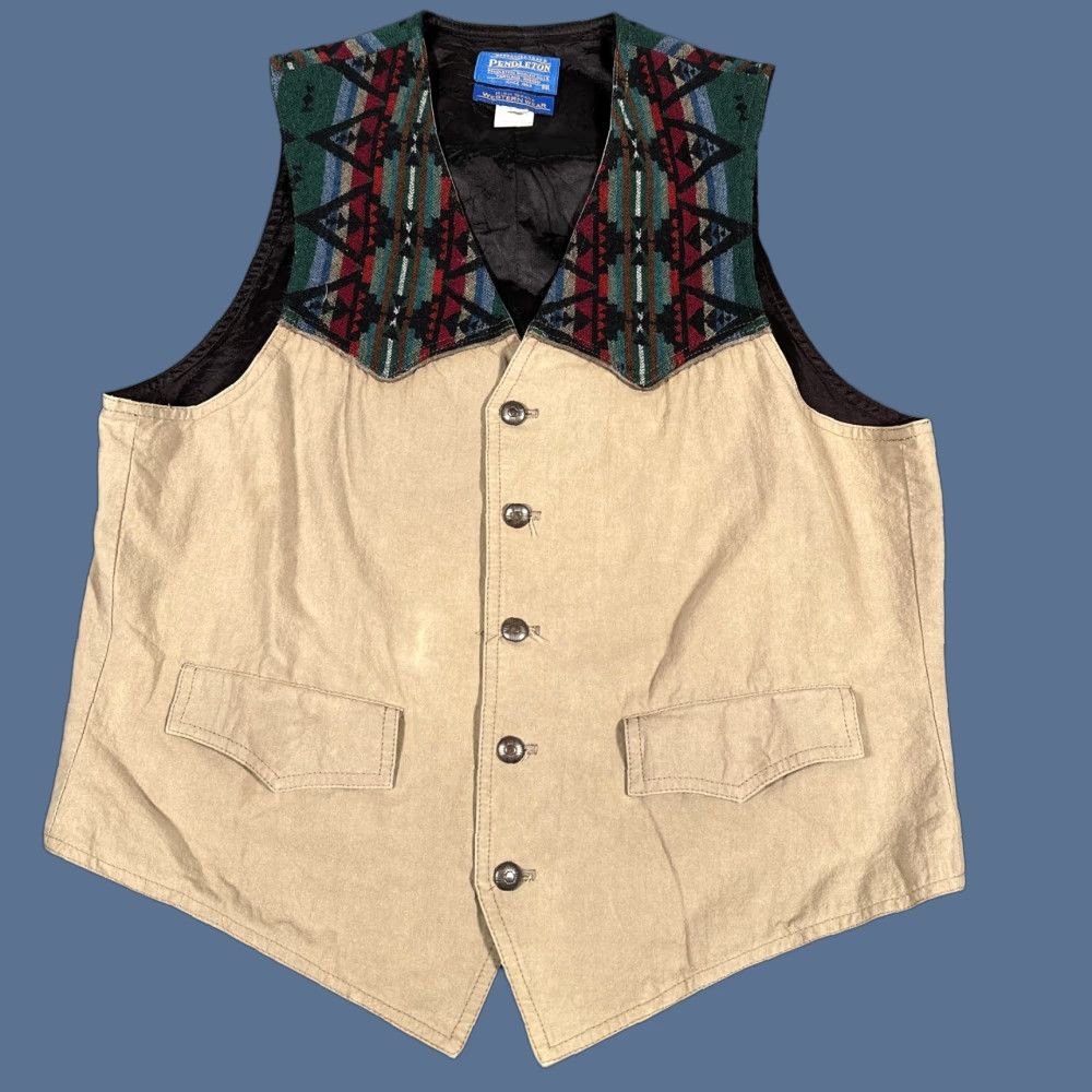 Pendleton VINTAGE Pendleton Vest Mens M Tan Western Aztec Concho Buttons 90s Geometric Southwestern 90s Mens Size US M / EU 48-50 / 2 - 1 Thumbnail