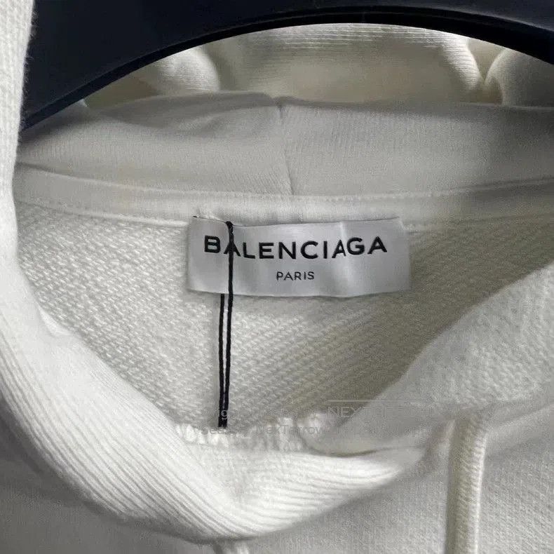 Balenciaga Balenciaga White Logo Print Hoodie. Size US XS / EU 42 / 0 - 5 Thumbnail