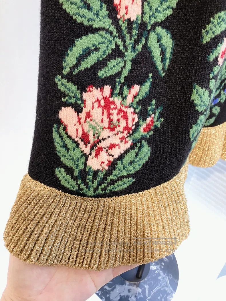Gucci Gucci SizeS Colourful floral knitted skirt Size 24" / US 00 / IT 34 - 3 Thumbnail