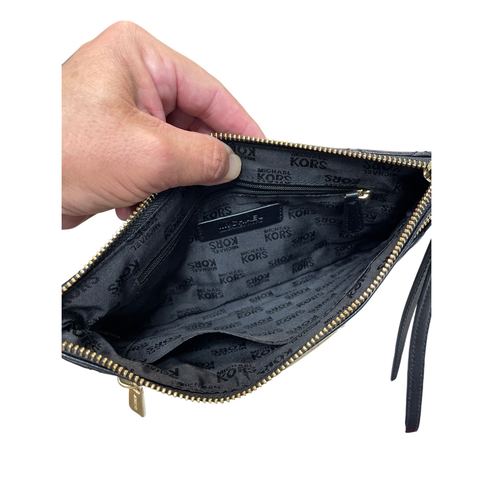 Michael Kors Michael Kors womans Black Quilted Leather Wristlet Clutch Ha Size ONE SIZE - 9 Thumbnail