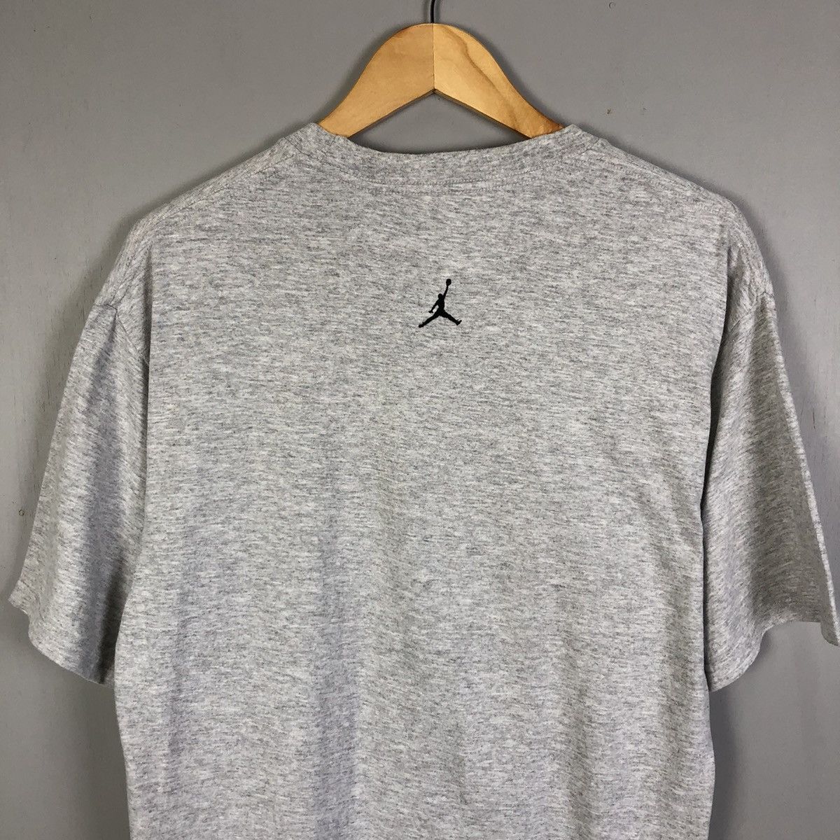Other Vintage 90s Embroidered NIKE Michael Jordan Tshirt Size US M / EU 48-50 / 2 - 9 Thumbnail