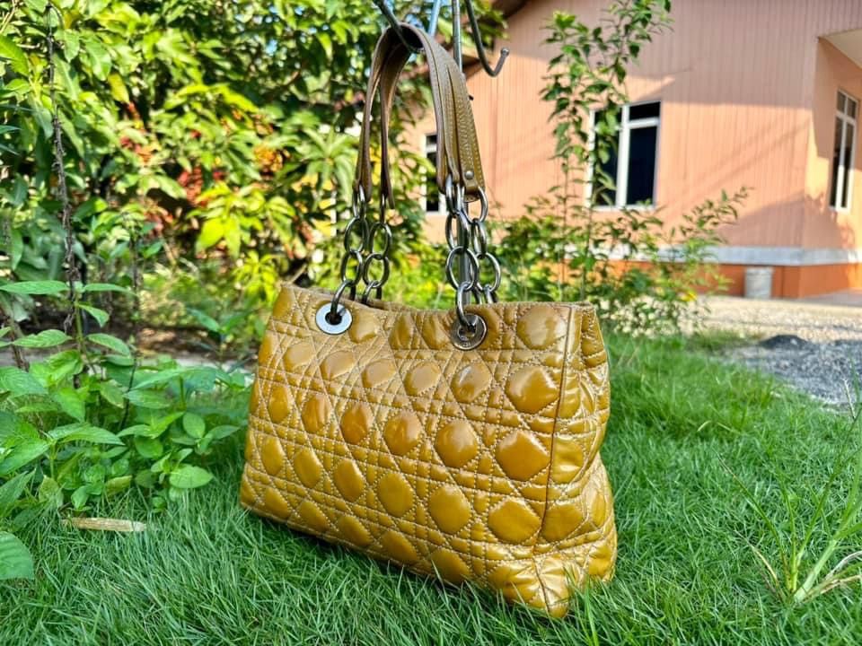 Dior Authentic Christian Dior Chain Beige Cannage Leather Bag Size ONE SIZE - 5 Thumbnail