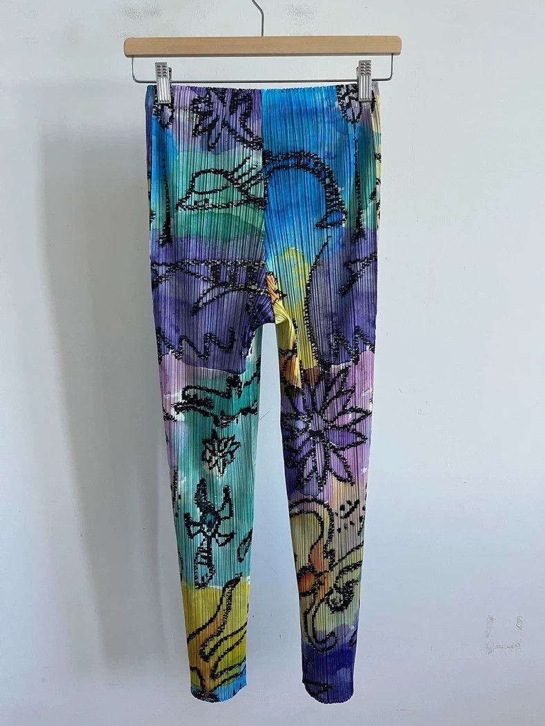 Issey Miyake Issey Miyake size:3 Yellow-purple pleated graffiti trouser Size 23" - 2 Thumbnail