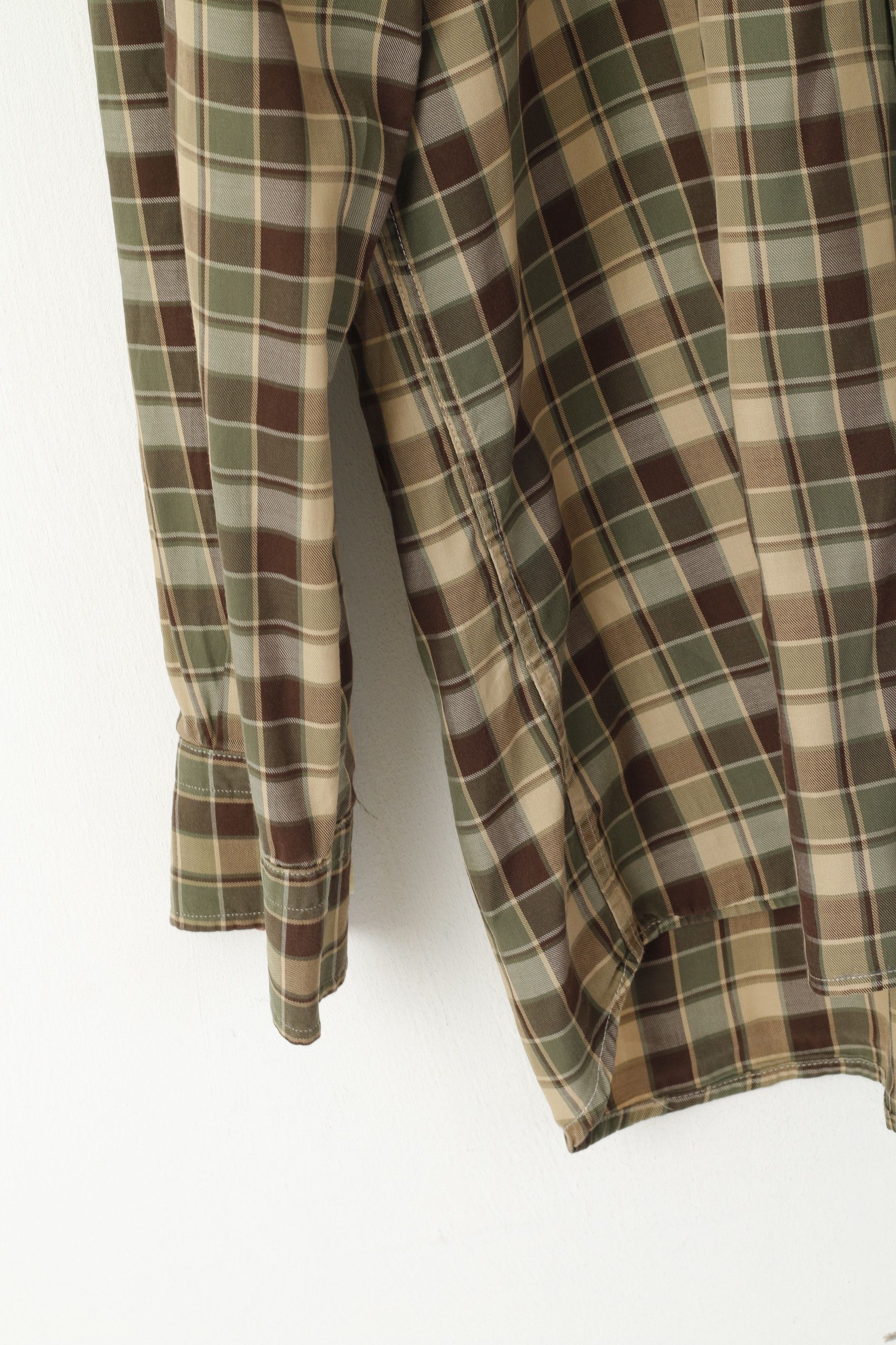 Gant GANT Men L Casual Shirt Green Check 6946 Size US L / EU 52-54 / 3 - 6 Thumbnail