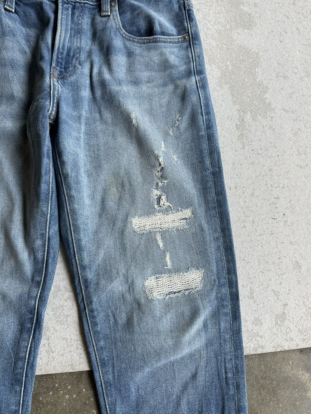 Uniqlo 🍁SEND OFFERS🍁SICKSS 🔥 UNIQLO Japan Distressed Denim Pants Size US 30 / EU 46 - 6 Thumbnail