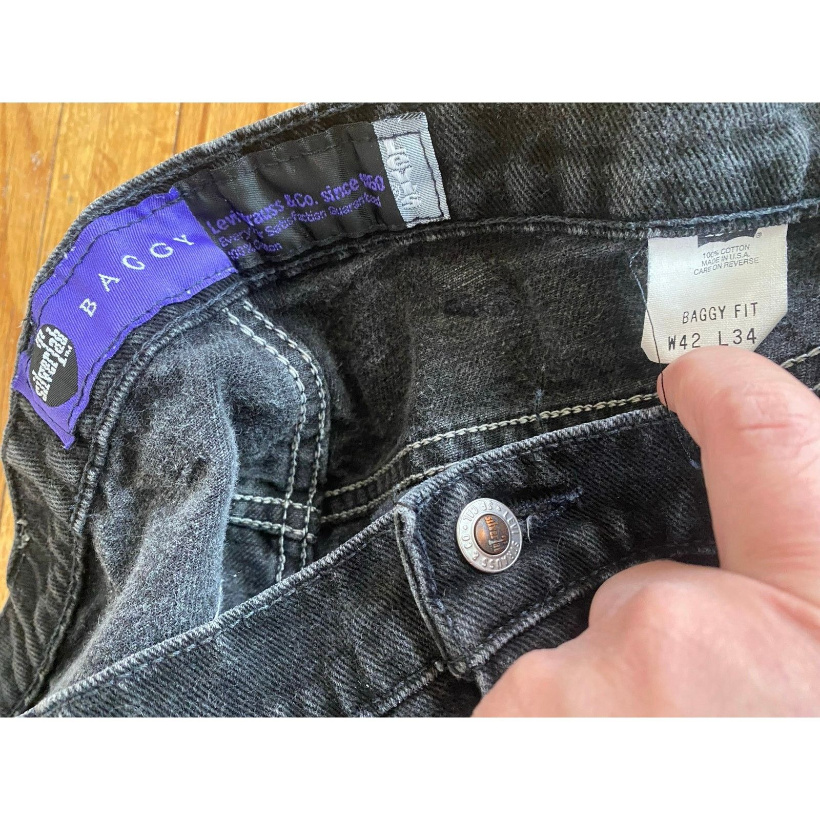Levi's Levi’s Silvertab Baggy Jeans Black (40x32.5) Purple Tag Size US 40 / EU 56 - 4 Thumbnail
