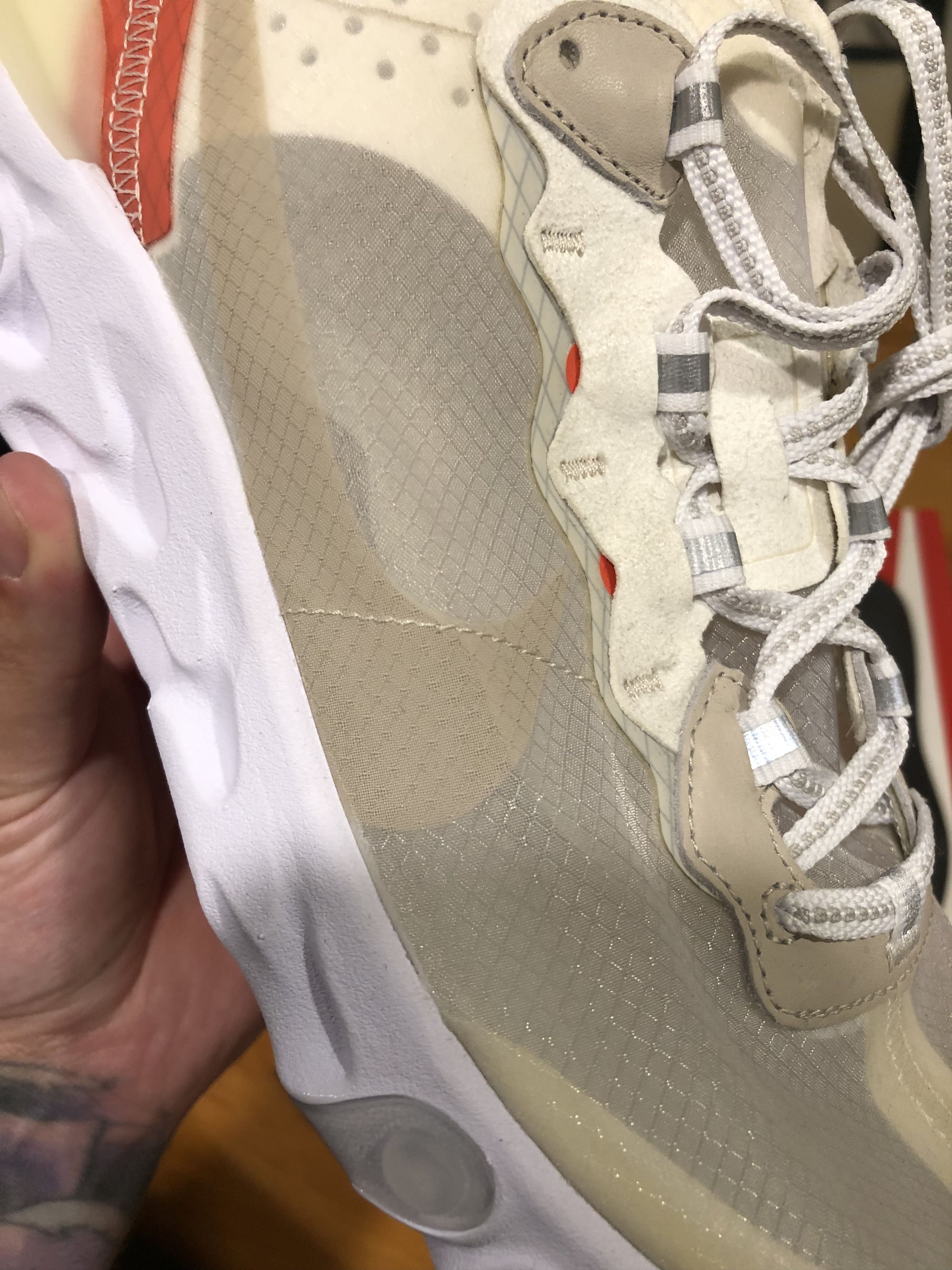 Nike Nike React Element 87 Light Bone - Size 9 Size US 9 / EU 42 - 10 Thumbnail