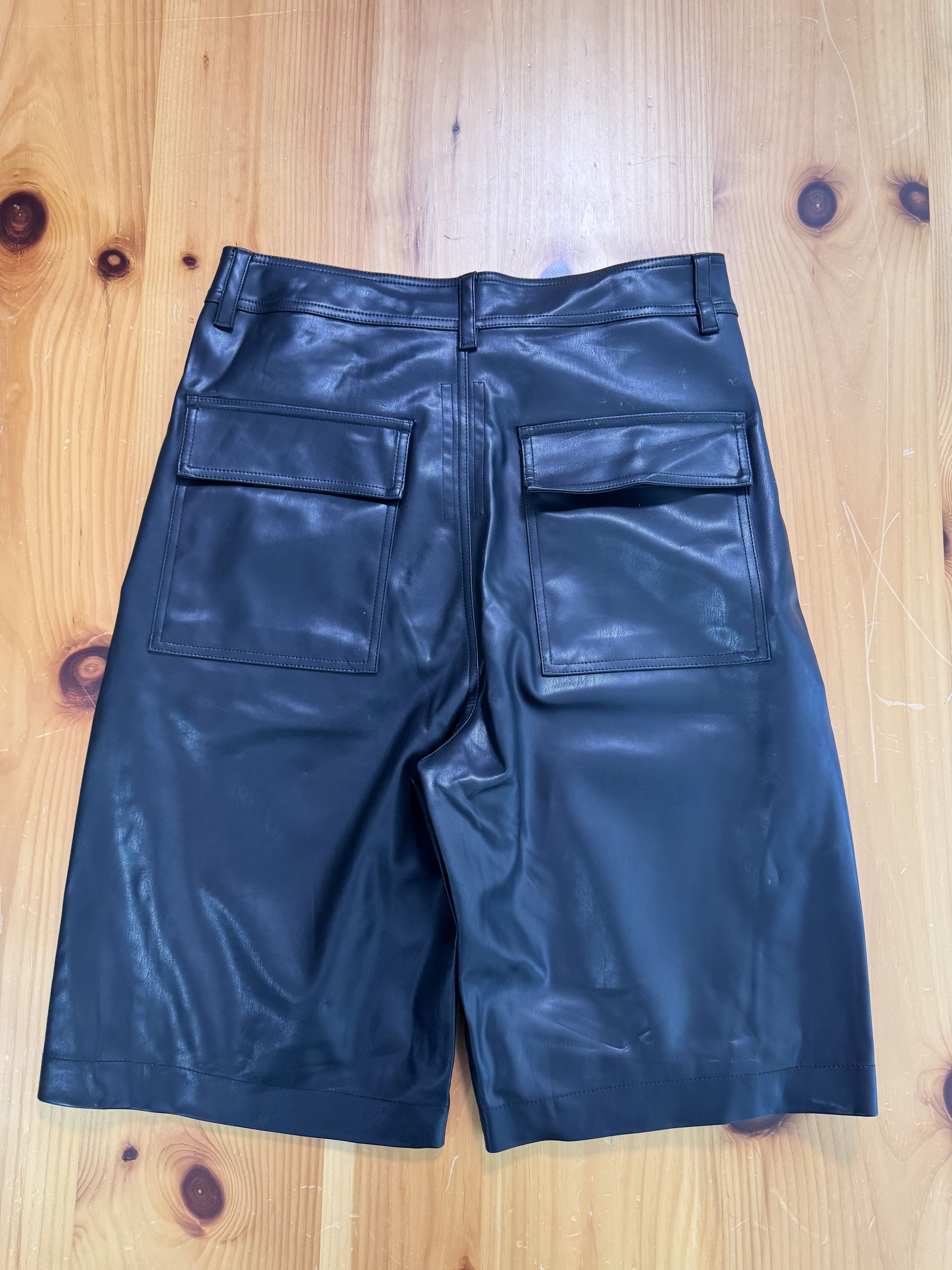 Rick Owens Rick Owens DRKSHDW Faux Leather Shorts Size US 32 / EU 48 - 5 Thumbnail