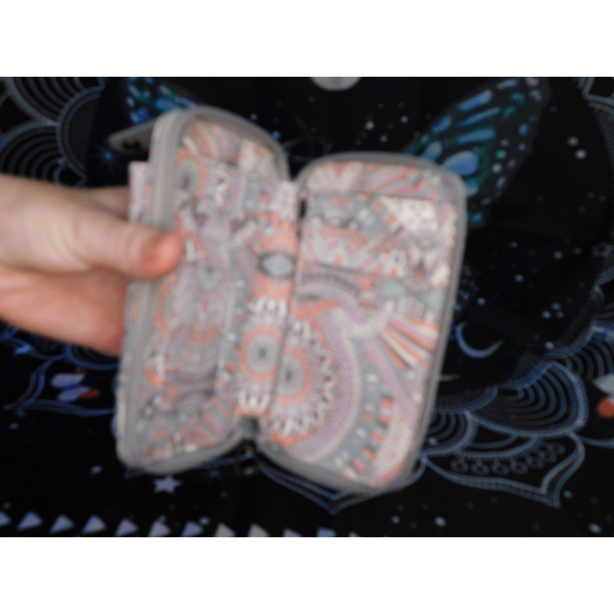 Other Sakroots Smartphone Artist Circle Wristlet Size ONE SIZE - 6 Thumbnail