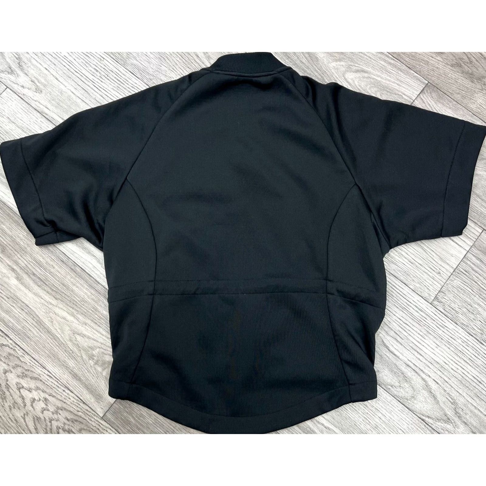 Nike Nike Jacket Womens S Black Therma Short Sleeve Top Size Size S / US 4 / IT 40 - 2 Thumbnail