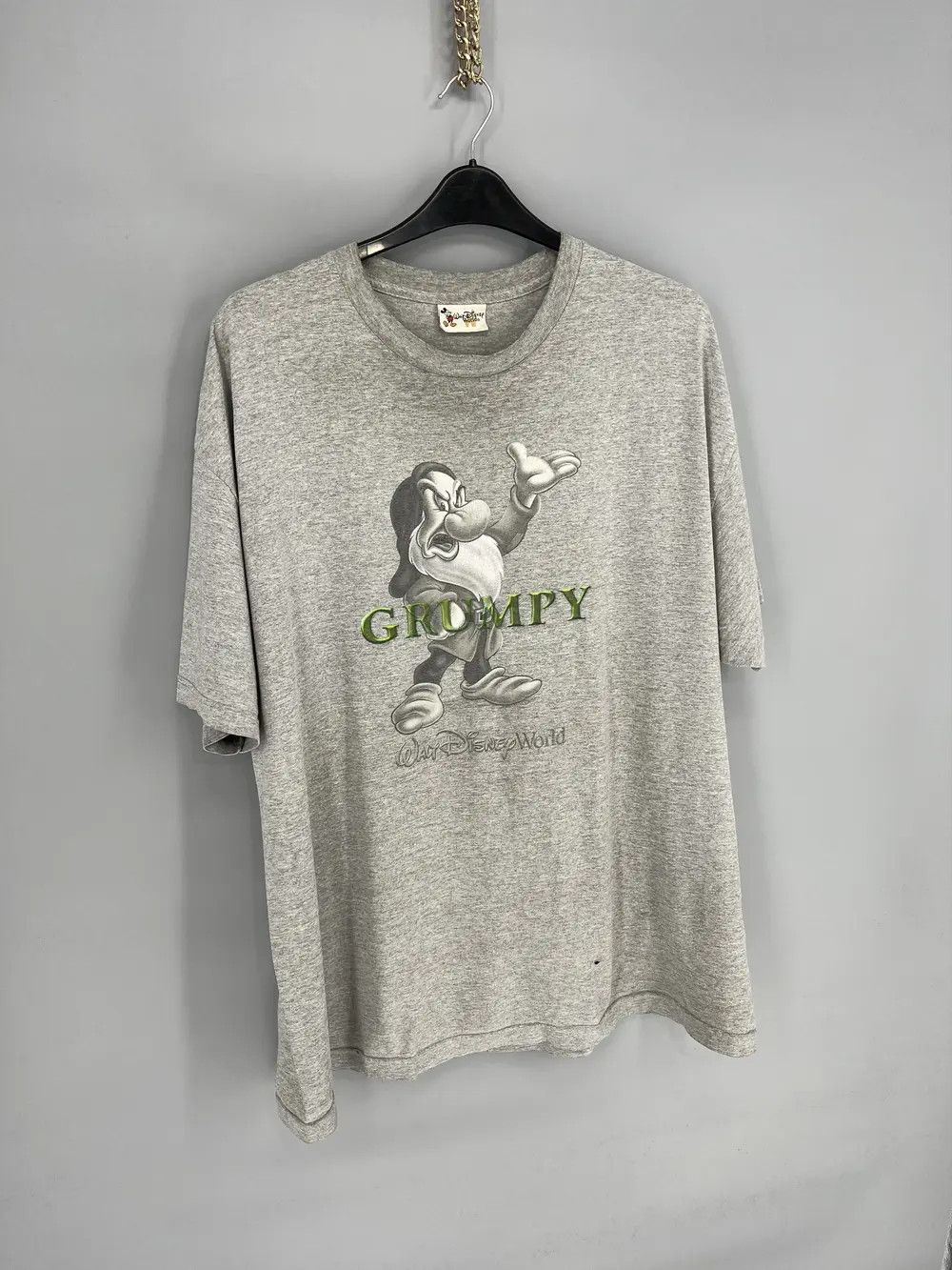 Disney Vintage 90s Grumpy Seven Dwarves Disney Shirt Size XL Size US XXL / EU 58 / 5 - 2 Thumbnail