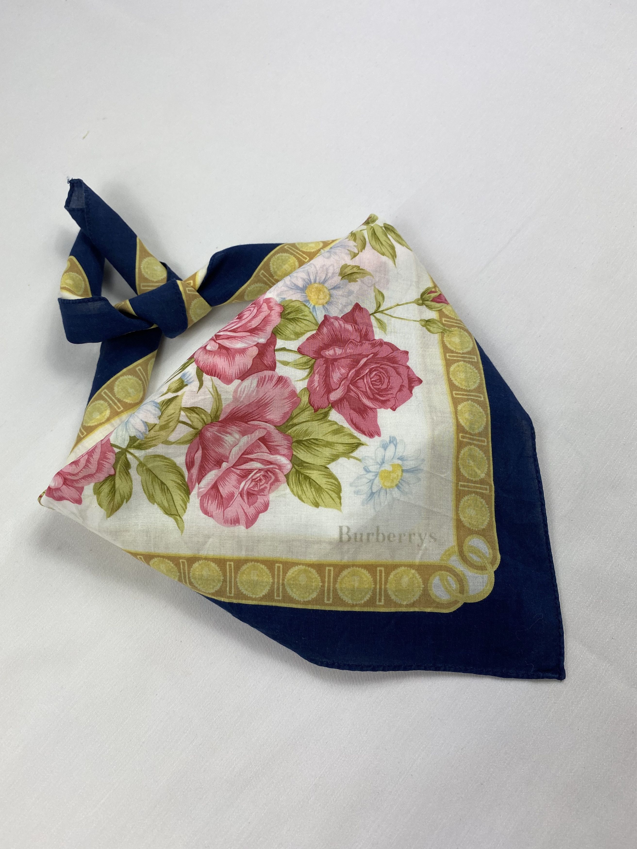 Burberry Burberry Handkerchief / Bandana / Neckerchief Size ONE SIZE - 2 Thumbnail