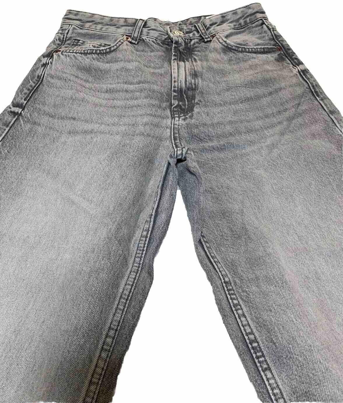 Zara Zara Jeans Women's Size 6 Denim Gray Cropped Frayed Edge Size 28" / US 6 / IT 42 - 2 Thumbnail