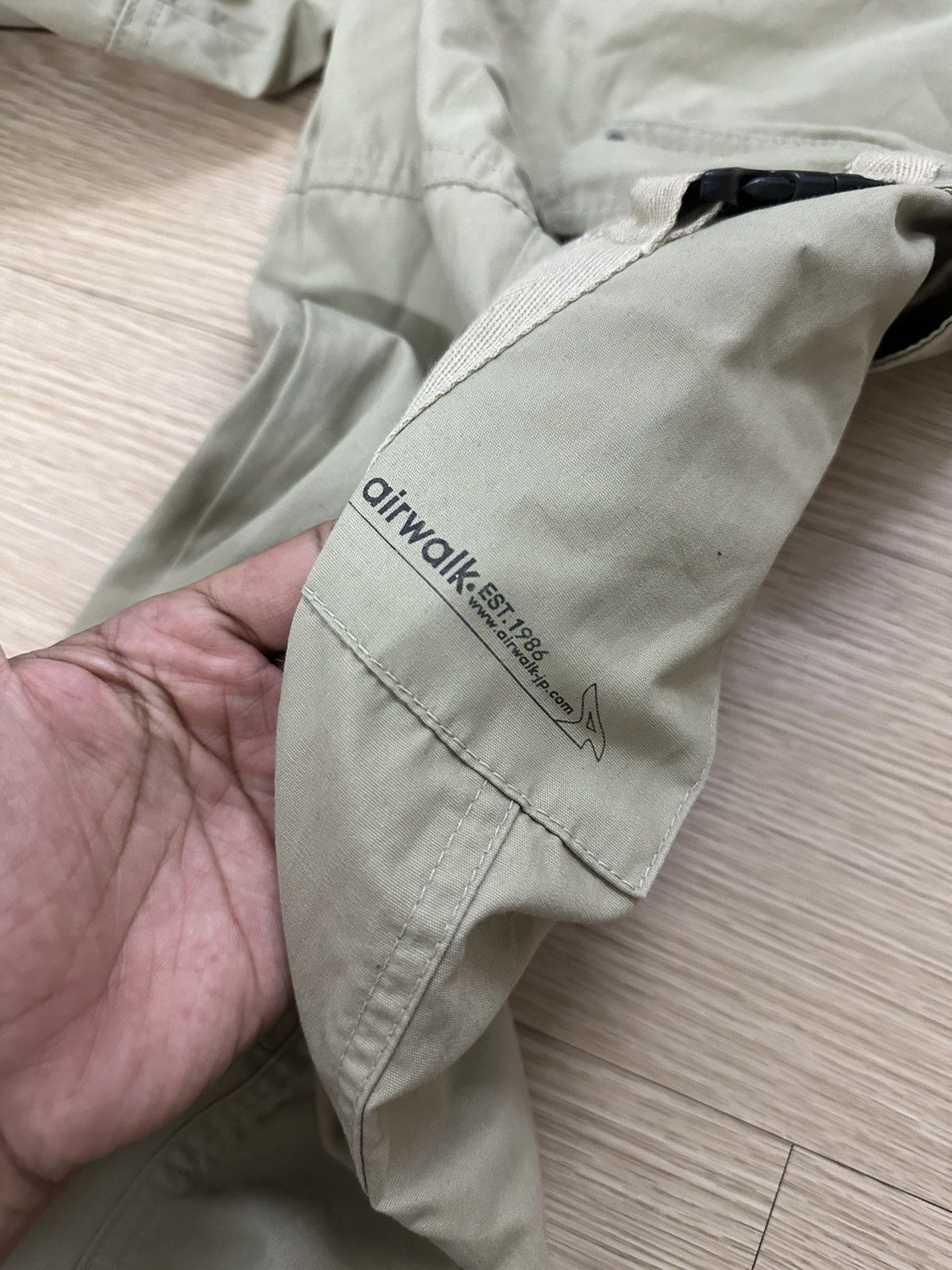 Airwalk × Vintage Rare And Beautiful Vintage Airwalk Gorpcore Parachute Pants Size US 34 / EU 50 - 10 Thumbnail