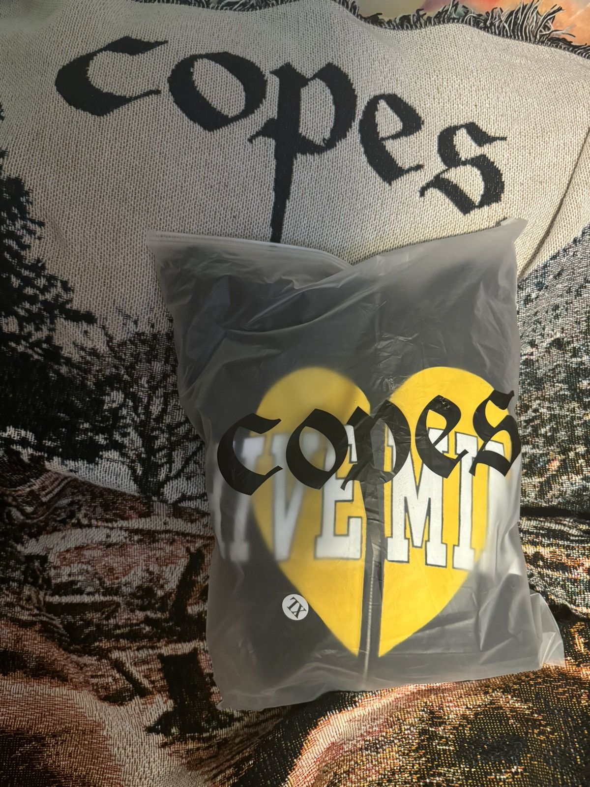 Copes 💛rare copes hivemind full zip hoodie jacket puff print heart Size US XL / EU 56 / 4 - 2 Thumbnail