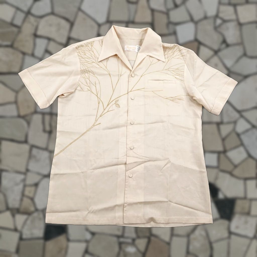 Vintage VINTAGE McInerny Shirt Mens Large Beige Hawaiian Aloha Button Up Camp Dagger 60s Size US L / EU 52-54 / 3 - 1 Thumbnail