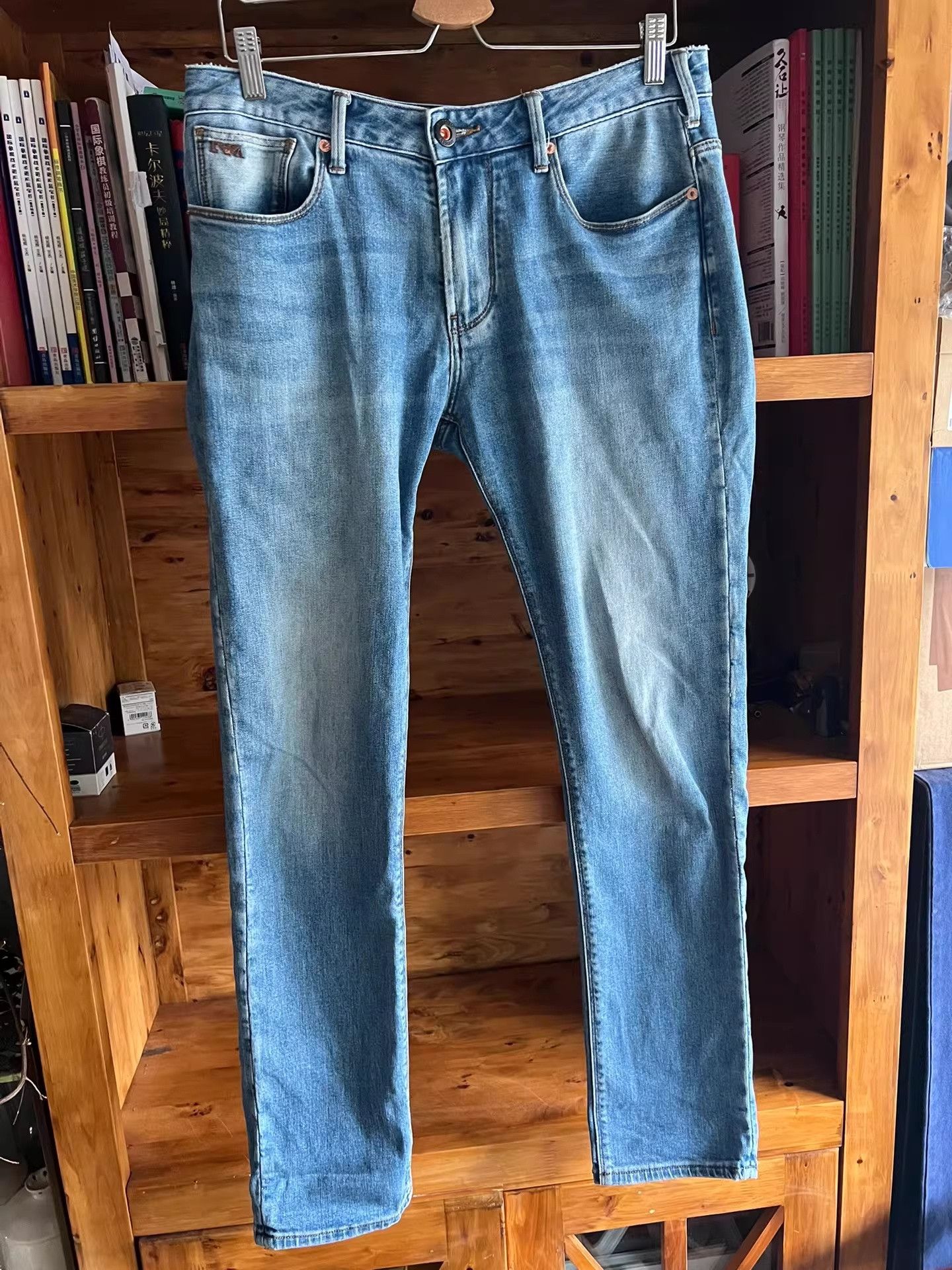 Emporio Armani Emporio Armani Washed Distressed Jeans Size US 32 / EU 48 - 2 Thumbnail