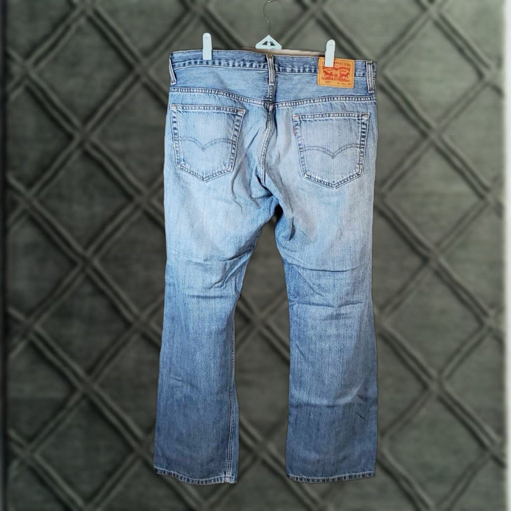 Levi's VINTAGE Levi's 569 Jeans 36 x 29 Mens Blue Distressed Straight Size US 36 / EU 52 - 1 Thumbnail