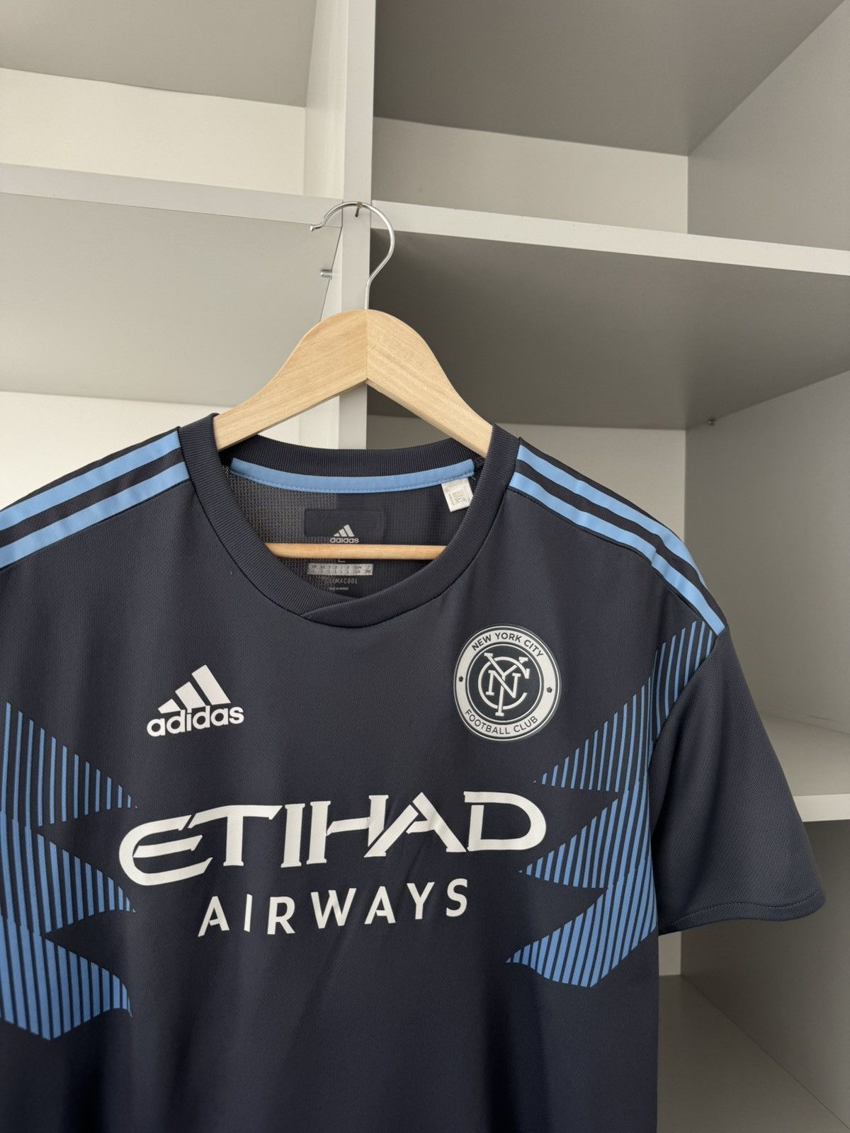 Adidas Adidas New York City MLS 2018 Home Jersey CE3261 Size US L / EU 52-54 / 3 - 4 Thumbnail