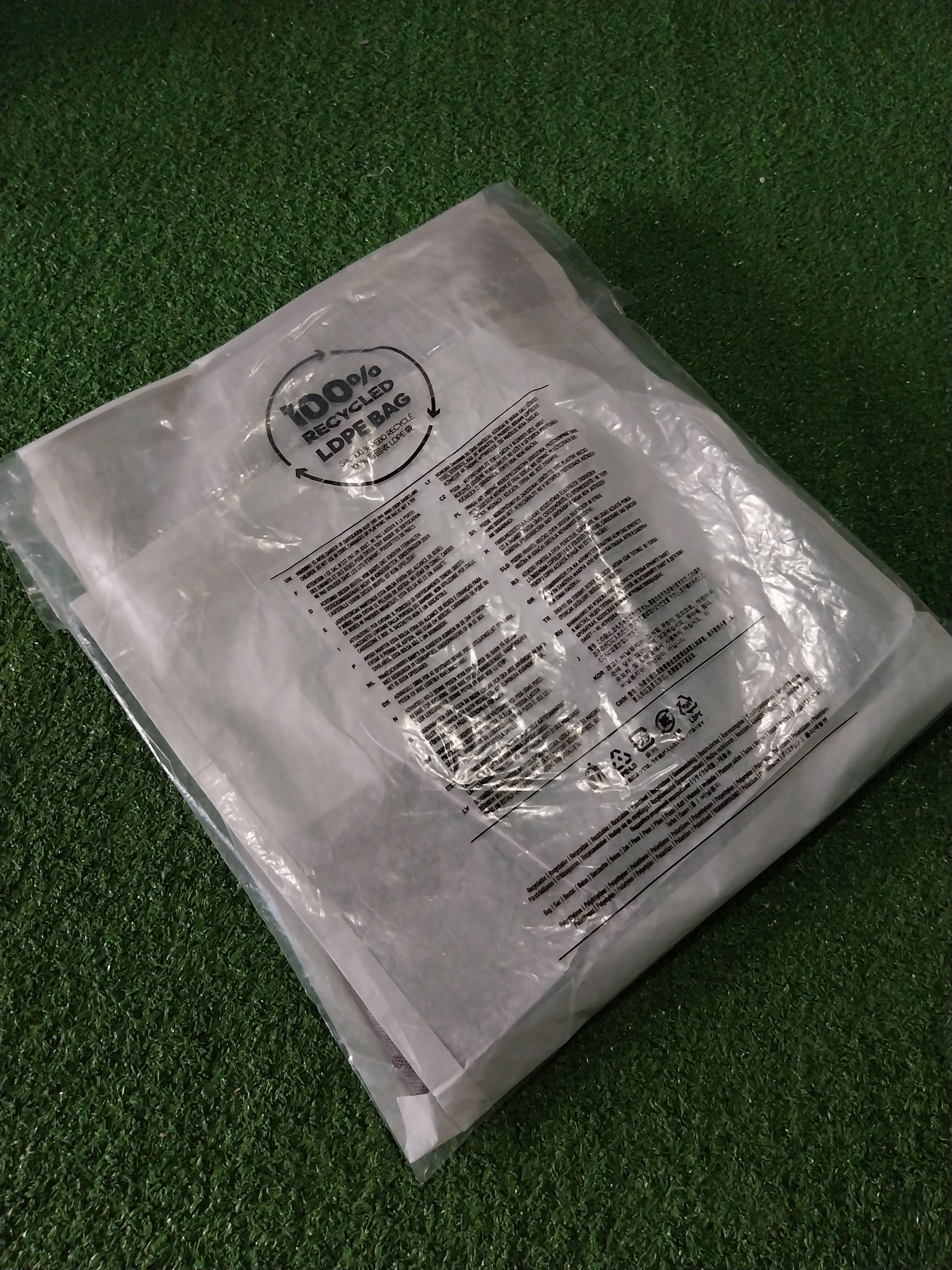 Adidas Real madrid 3rd 2024/2025 jude bellingham jersey football Size US XL / EU 56 / 4 - 14 Thumbnail