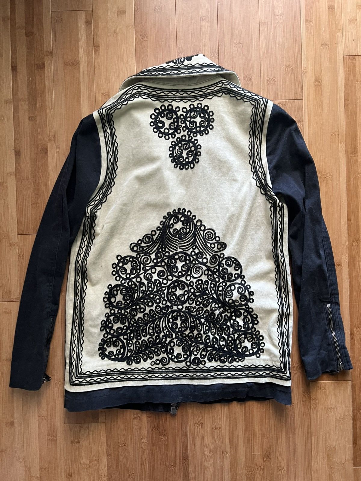 Free People Free People Black & White Embroidered Coat Size S / US 4 / IT 40 - 3 Thumbnail