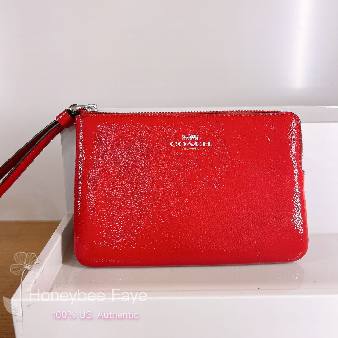 Coach Corner Zip Wristlet CW855 Size ONE SIZE - 1 Thumbnail