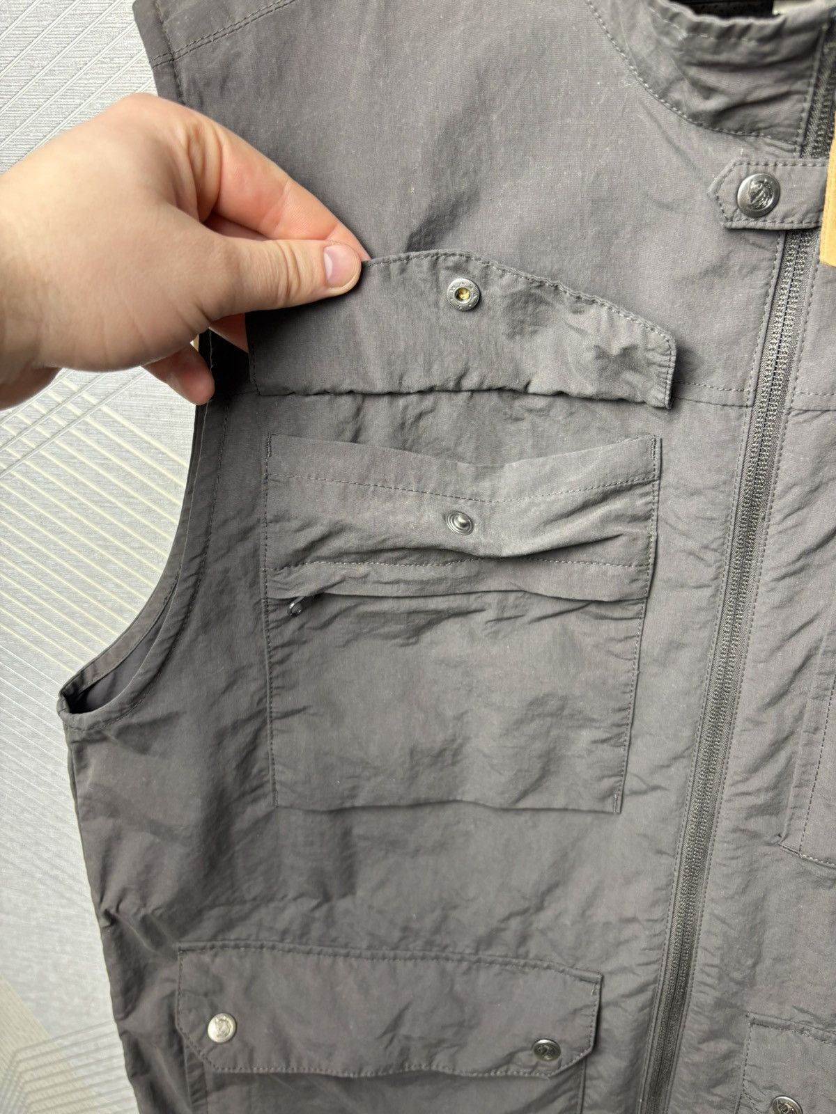 Fjallraven Fjallraven Travellers cargo multipocket vest Size US XL / EU 56 / 4 - 9 Thumbnail