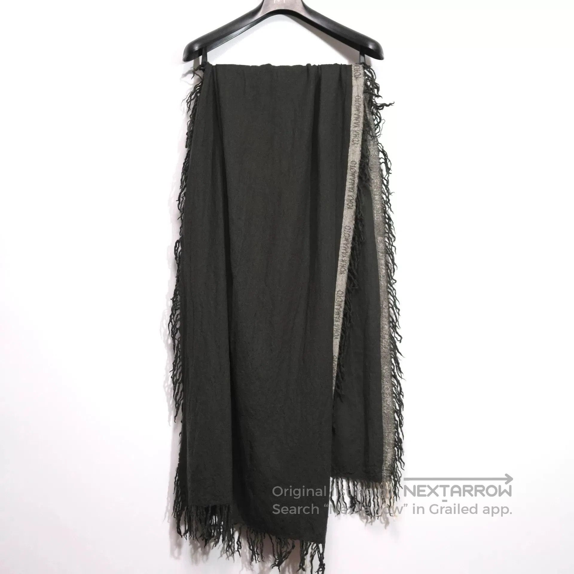 Yohji Yamamoto Yohji Yamamoto Dune Scarf with Frayed Edges. Size ONE SIZE - 1 Thumbnail