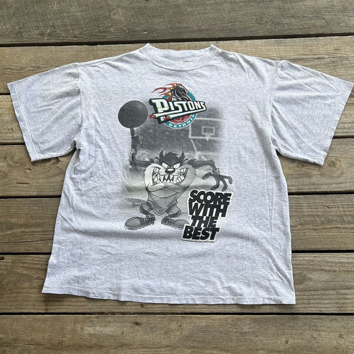 NBA Vintage 90s Detroit Pistons NBA Looney Tunes Taz T Shirt Size US XL / EU 56 / 4 - 1 Thumbnail