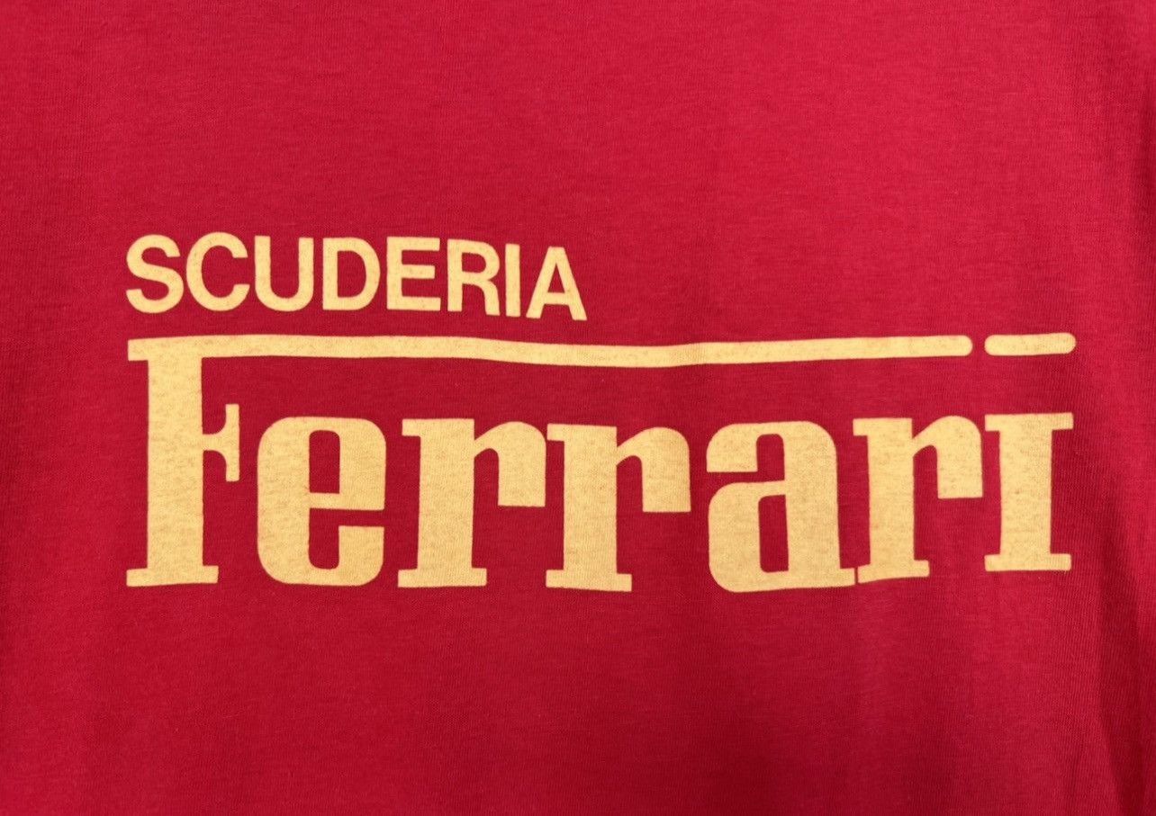Vintage Vintage 80s Ferrari Scuderia Formula 1 Red Tee Medium Size US M / EU 48-50 / 2 - 4 Thumbnail