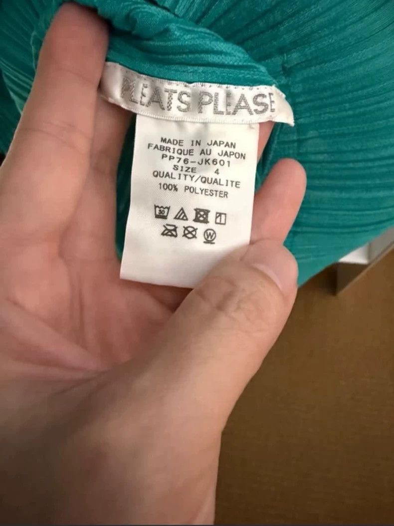 Issey Miyake Issey Miyake size:4 Green pleated vest top Size S / US 4 / IT 40 - 4 Thumbnail