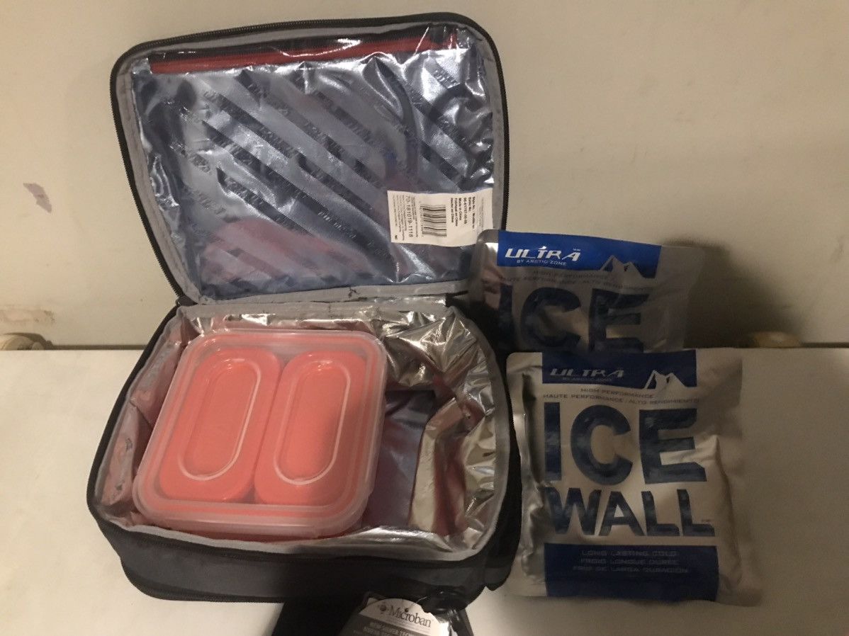 Other Ultra Arctic zone original expandable lunch box. Size ONE SIZE - 5 Thumbnail