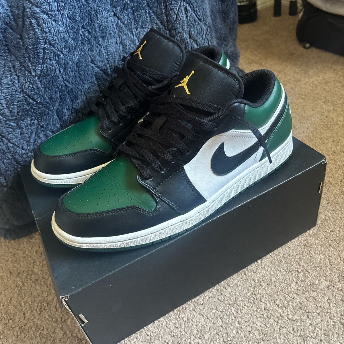 Nike Jordan 1 Low Green Toe Size US 11.5 / EU 44-45 - 2 Thumbnail