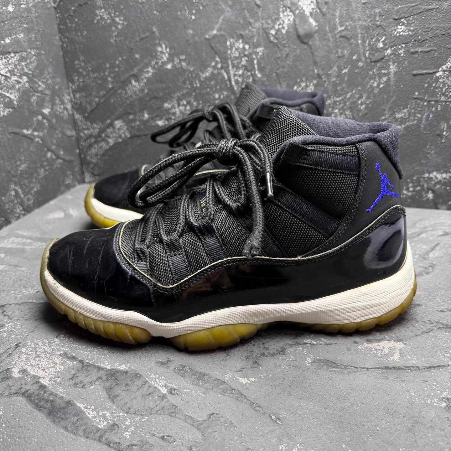Nike Air Jordan 11 Space Jam Q10 Size US 8 / EU 41 - 7 Thumbnail