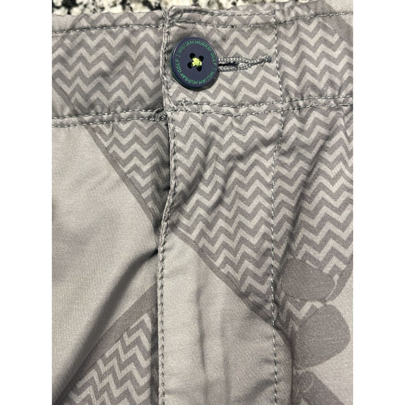 Vintage William Murray Golf Shorts Mens 40x11 Gray Straight Fit Chino Tartan Trim Size US 40 / EU 56 - 4 Thumbnail