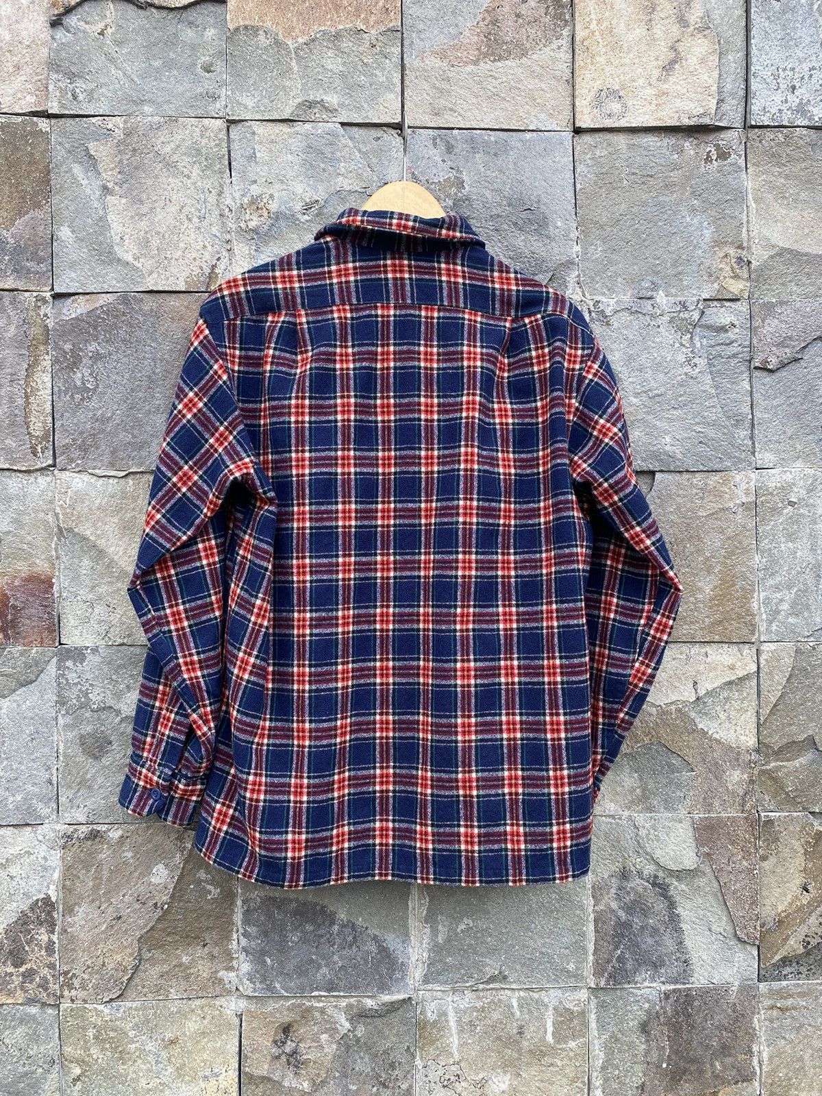 Pendleton 60s Pendleton Board Shirt Plaid Virgin Wool Loop Collar Size US M / EU 48-50 / 2 - 2 Thumbnail