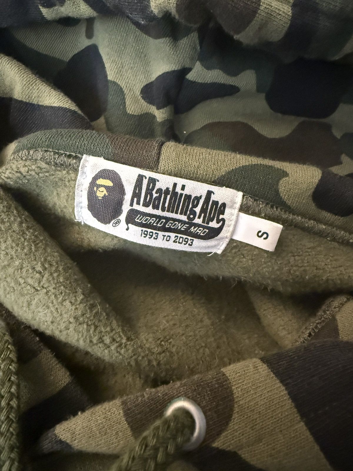 Bape 1st Camo Pullover Hoodie Size US S / EU 44-46 / 1 - 5 Thumbnail