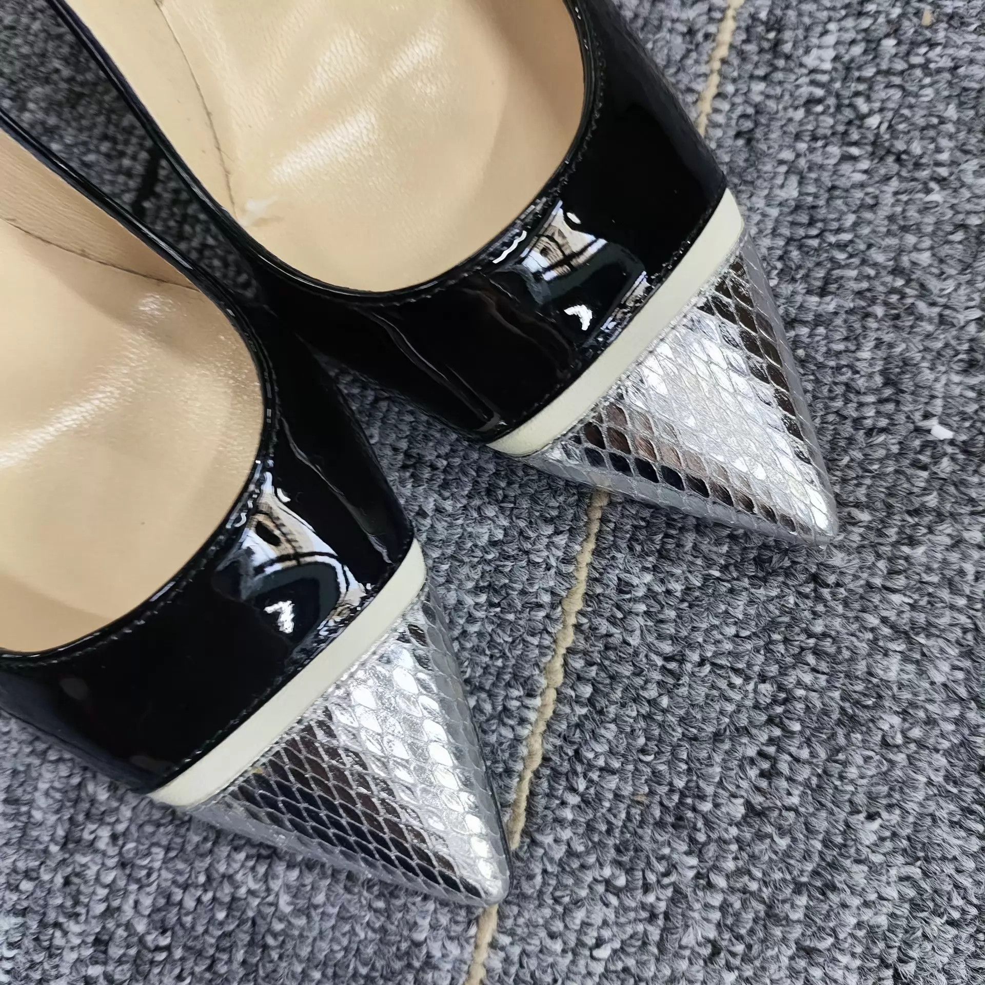 Jimmy Choo Jimmy Choo Patent Colorblock Heels Black 34.5 Size US 4 / IT 34 - 3 Thumbnail