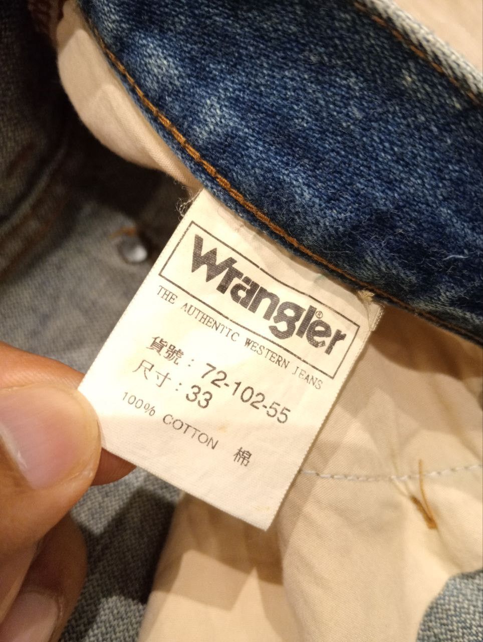 Wrangler VINTAGE WRANGLER DISTRESSED LOOK JEANS - SIZE 33 Size US 33 - 8 Thumbnail