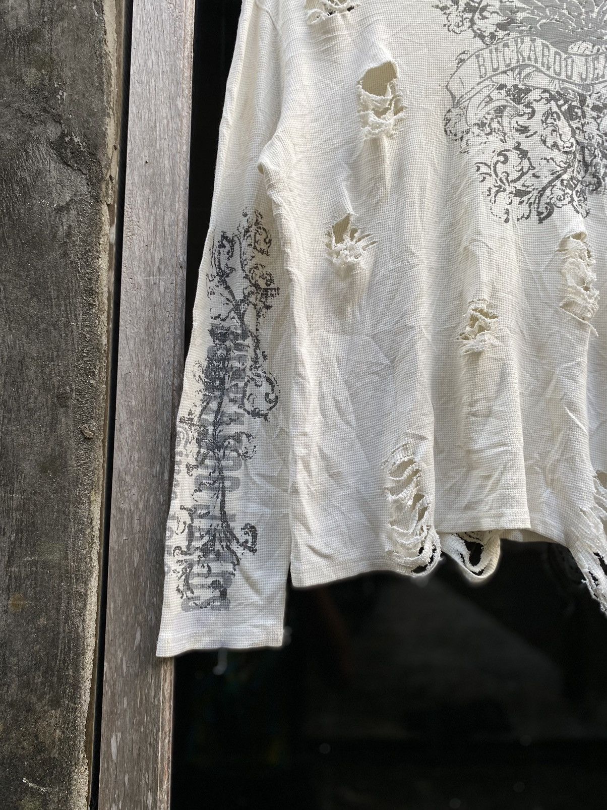 20471120 × Beauty Beast × Hysteric Glamour Buckaroo jeans Distressed Longsleeve Size US XL / EU 56 / 4 - 4 Thumbnail
