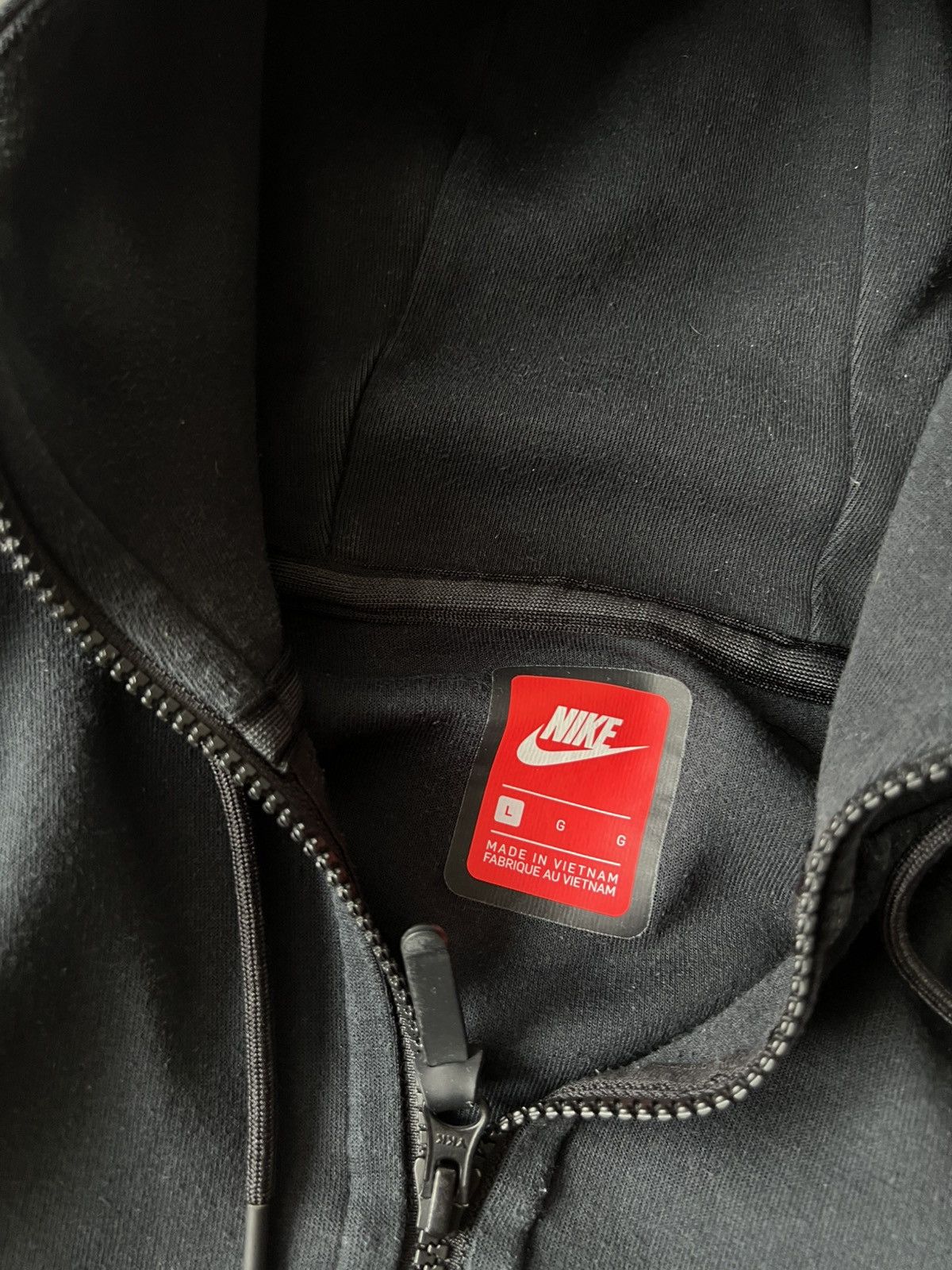Designer × Nike ‼️Nike Tech Fleece Triple Black Windrunner Zip Hoodie‼️ Size US L / EU 52-54 / 3 - 19 Thumbnail