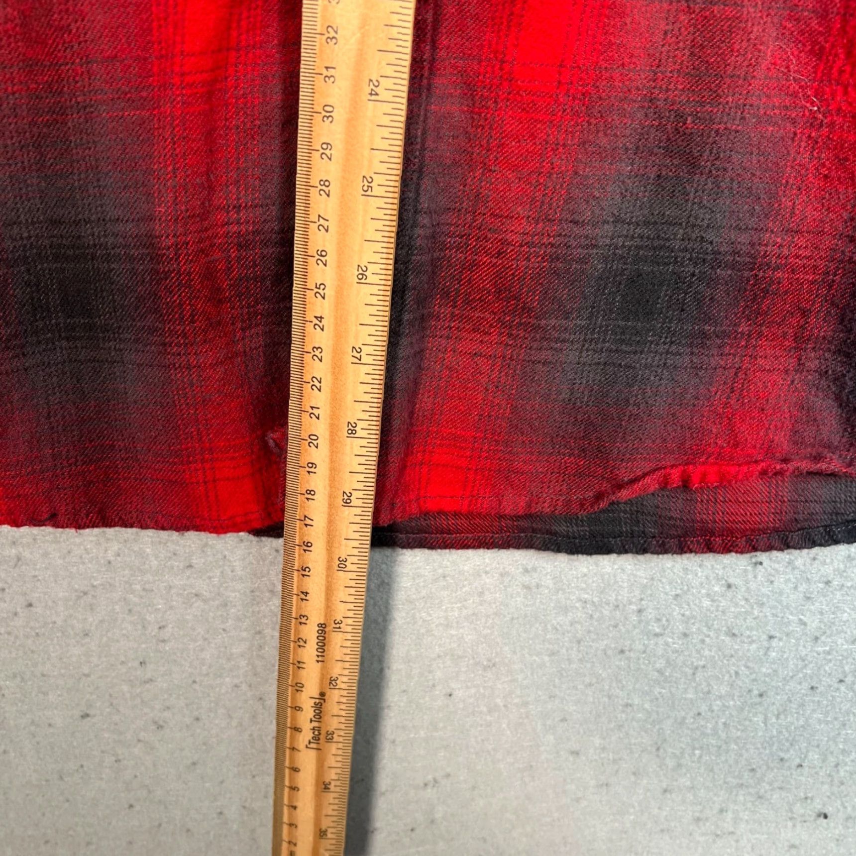 Topman Topman Shirt Plaid Button-Up Long Sleeve Cotton Flannel Red Black Adult Large Mens” Size US L / EU 52-54 / 3 - 6 Thumbnail