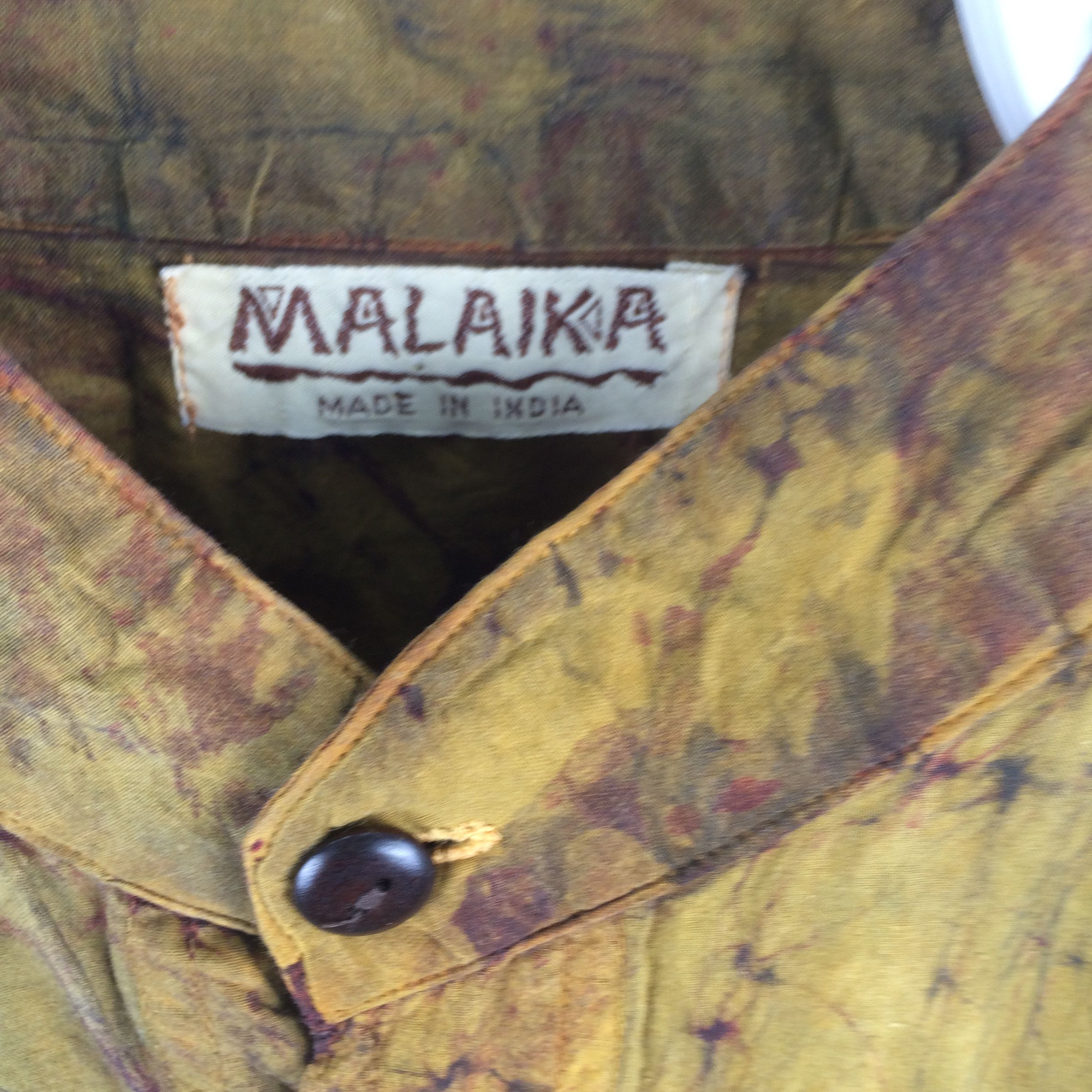 Designer × Handmade × Japanese Brand h44 MALAIKA TIE DYE INDIAN CULTURE HAND PAINTING ART SHIRT Size US XL / EU 56 / 4 - 5 Thumbnail